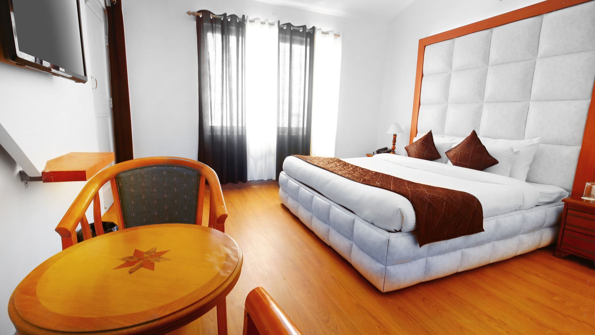 The Swiss Village Resort Nainital Kültér fotó