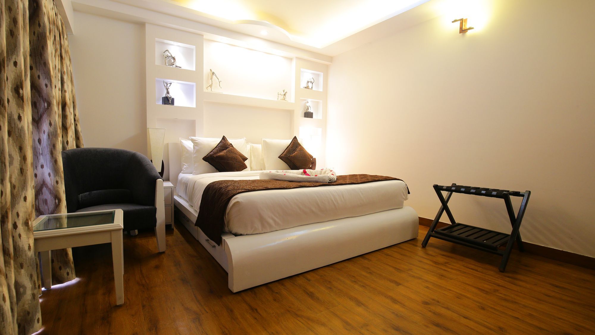 The Swiss Village Resort Nainital Kültér fotó