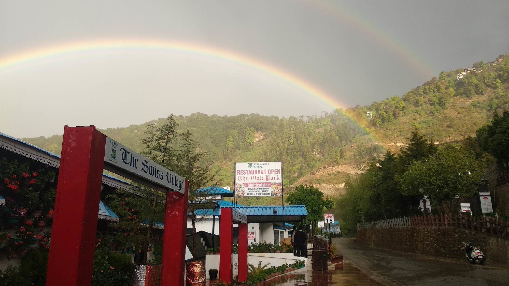The Swiss Village Resort Nainital Kültér fotó