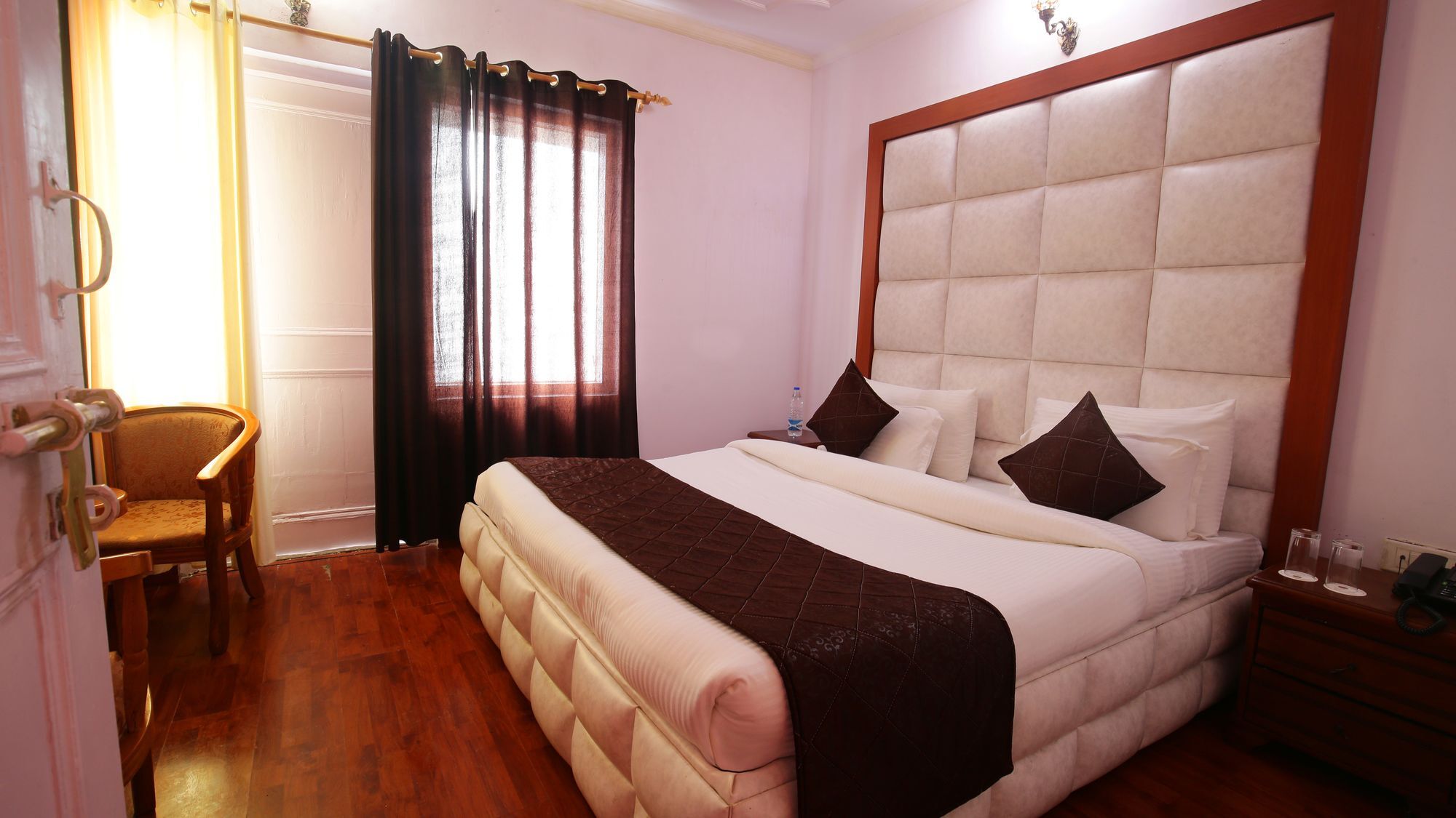 The Swiss Village Resort Nainital Kültér fotó