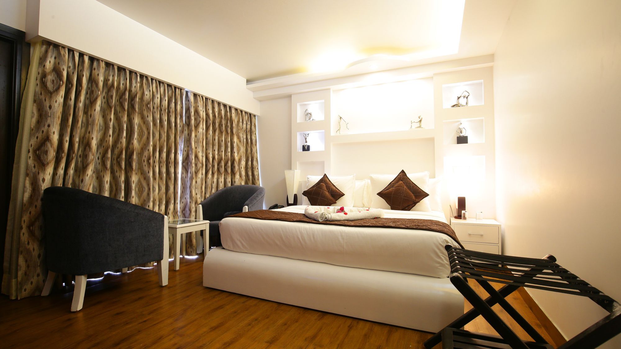 The Swiss Village Resort Nainital Kültér fotó