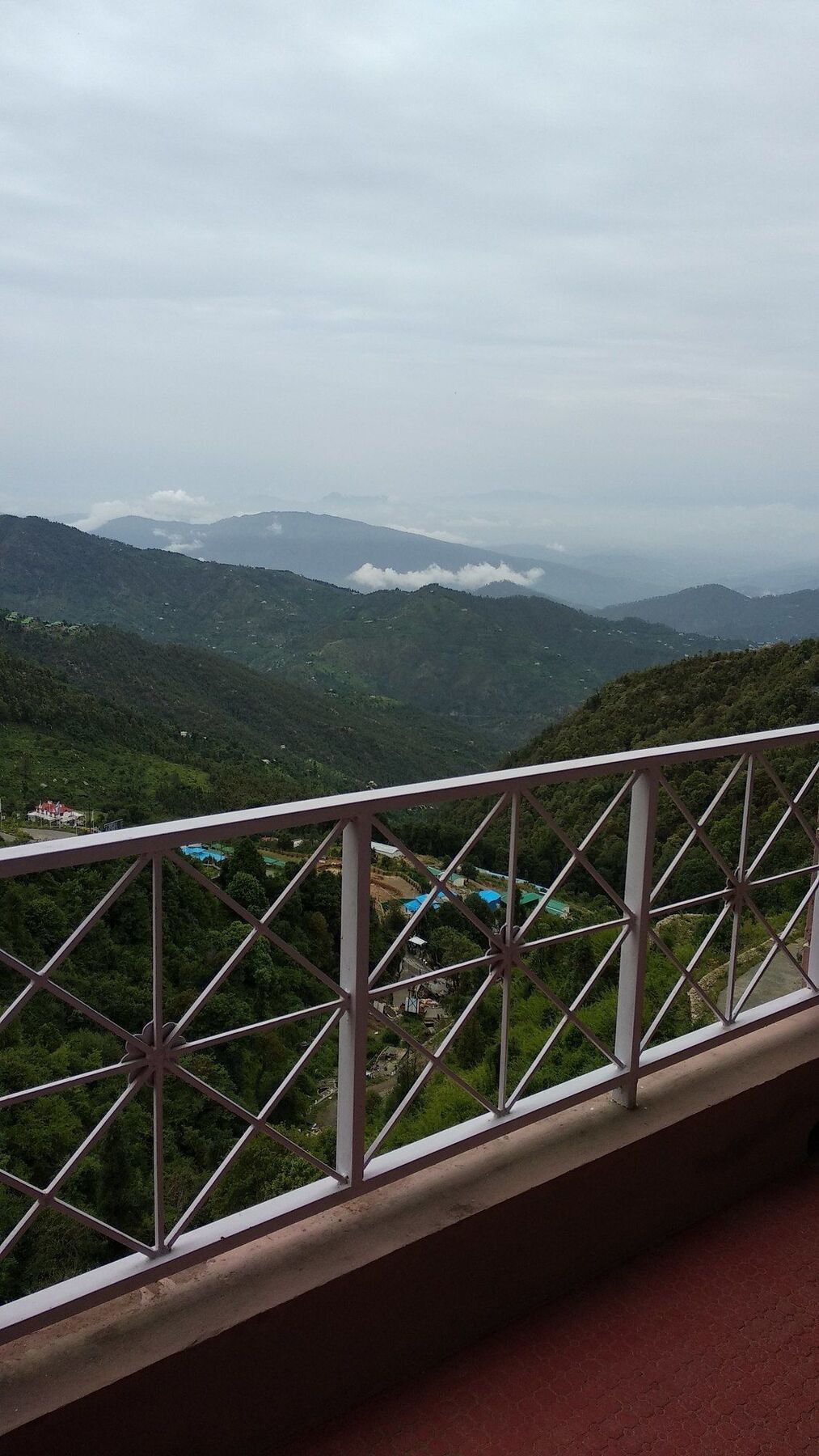 The Swiss Village Resort Nainital Kültér fotó